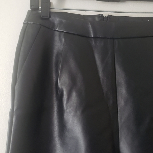 Minkpink Audrey Pleated Pants - Picture 7 of 12